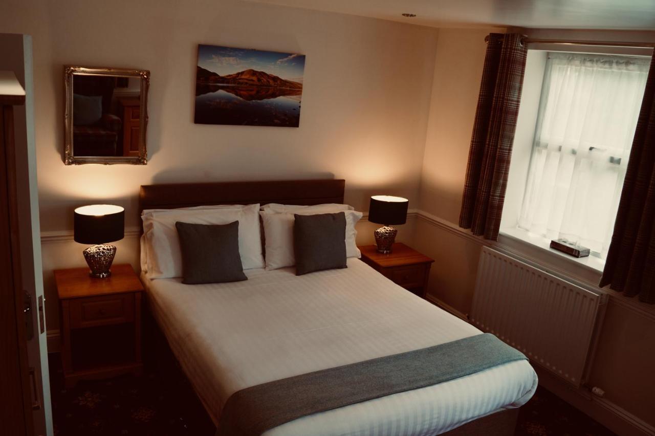 Old Posting House Hotell Cockermouth Exteriör bild